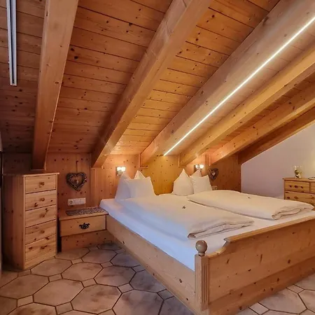 Апартаменты Thomas -703- *